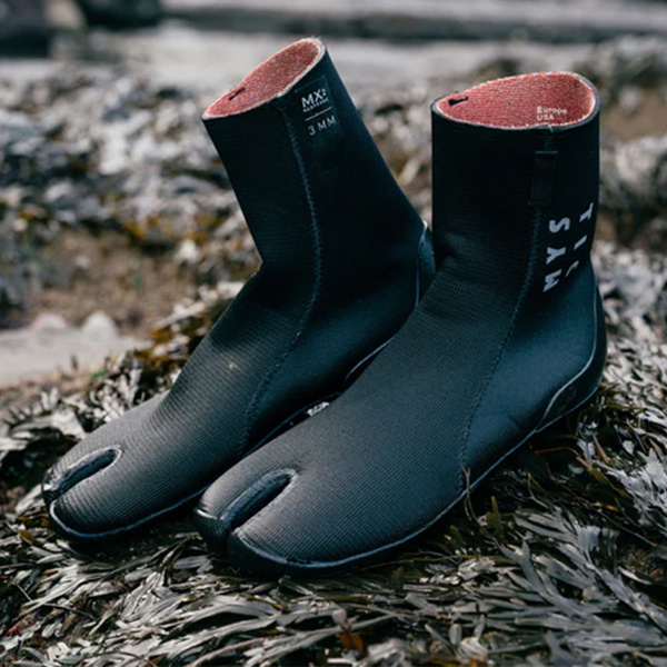 2026 Mystic Roam 3mm Split Toe Wetsuit Socks 35015.2300322 - Black